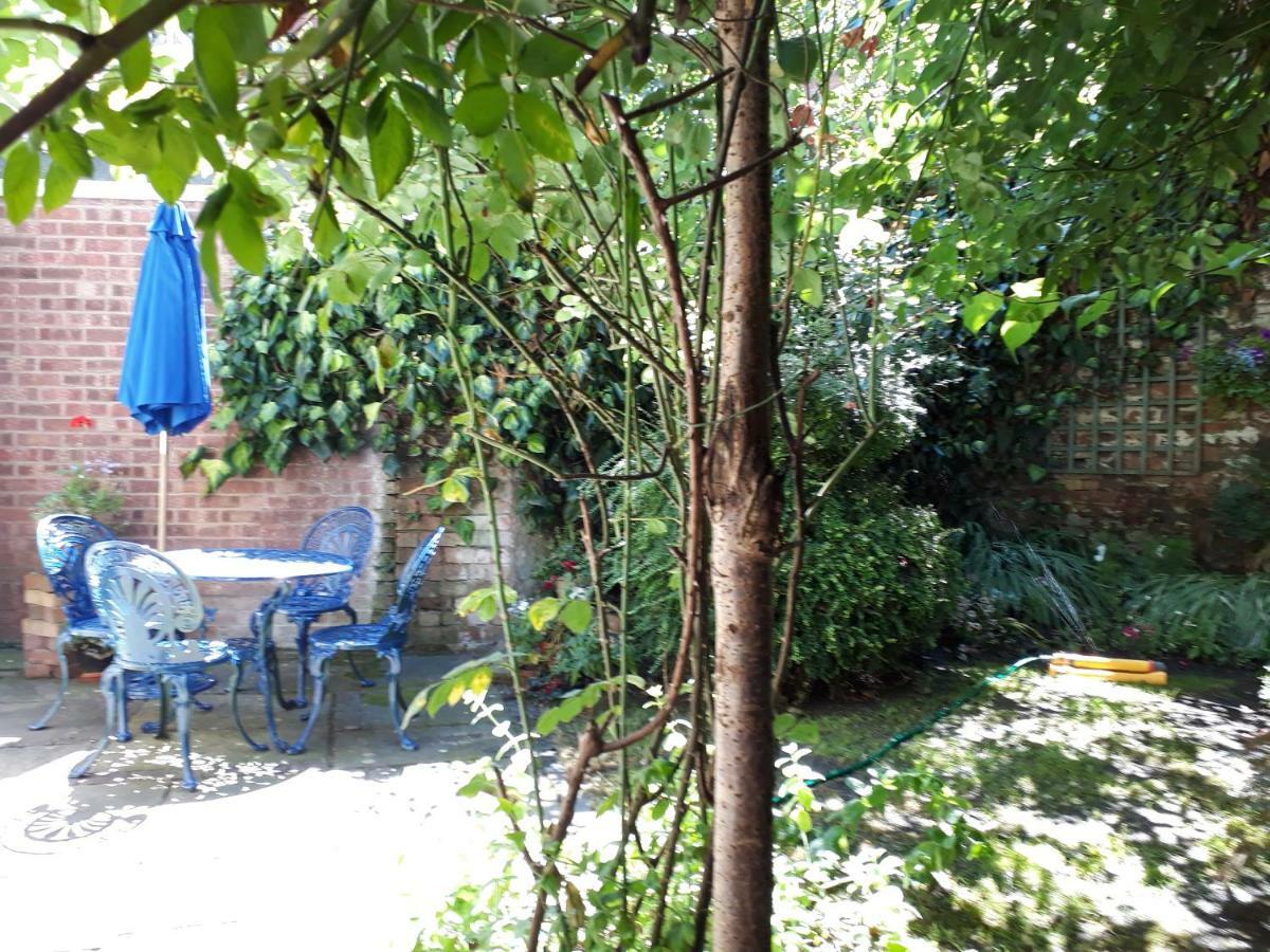 The Poop Deck Villa Upton upon Severn Buitenkant foto